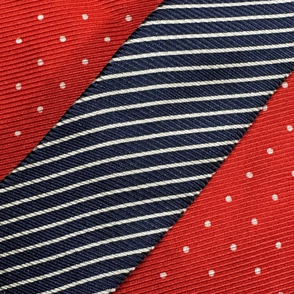 Tommy Hilfiger this vintage